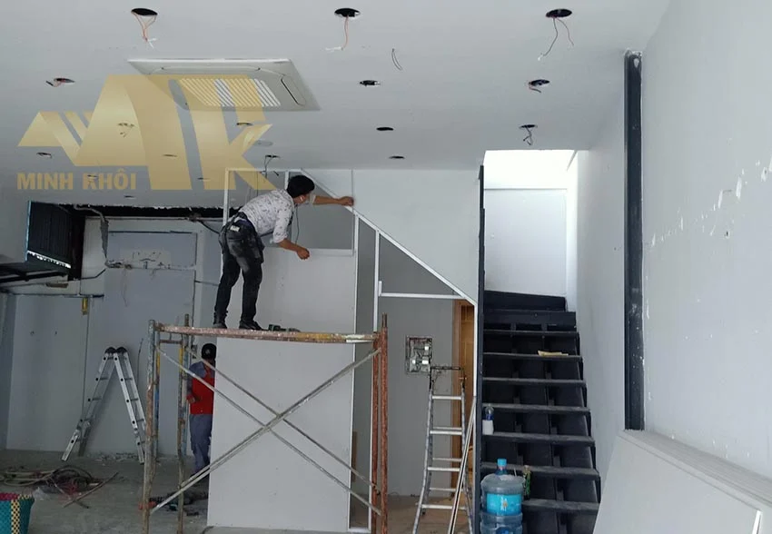 Thi công showrom Lilygroup CN 13 TP Thủ Đức - Hình ảnh công trình - Xây dựng Minh Khôi