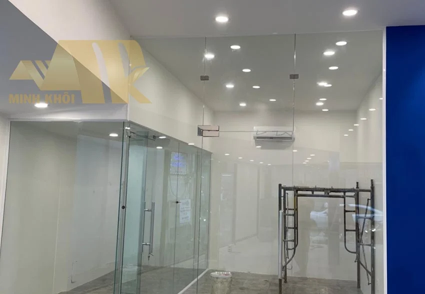 Thi công showrom Lilygroup CN 13 TP Thủ Đức - Hình ảnh công trình - Xây dựng Minh Khôi